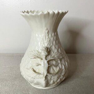 Vintage 5th Mark 1955 - 1965 Belleek Irish Porcelain Thistle Top Floral Vase 5”